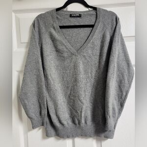 Kallspin - EUC - Womens Grey Cashmere Wool Blend V Neck Pullover Sweater- Size L